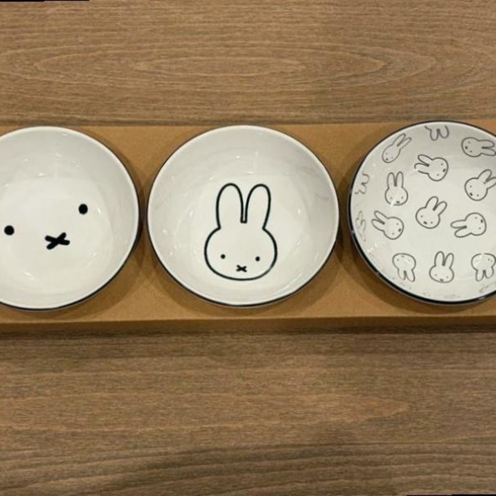 Hem Bunny Pattern Ceramic Box - Picture 4 of 5